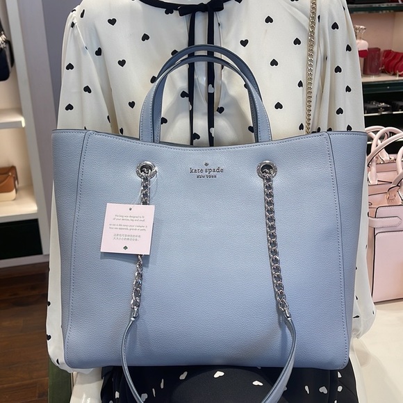 Kate Spade Infinite Large Triple Compartment Tote
COLOR:
Brushed Steel - Picture 4 of 16